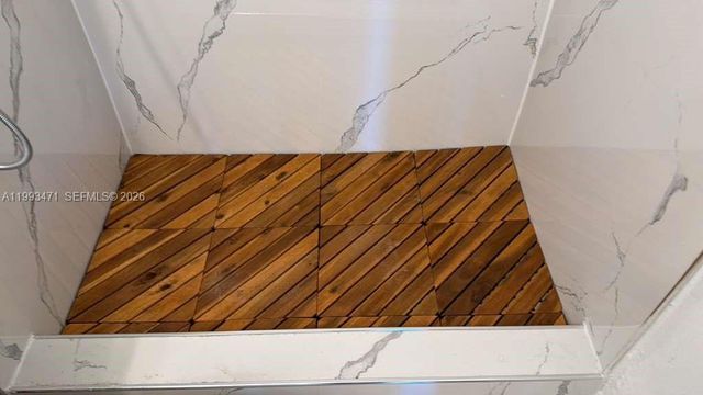 486 NW 165th St Rd B-506, Miami, FL 33169