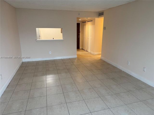 486 NW 165th St Rd B-506, Miami, FL 33169