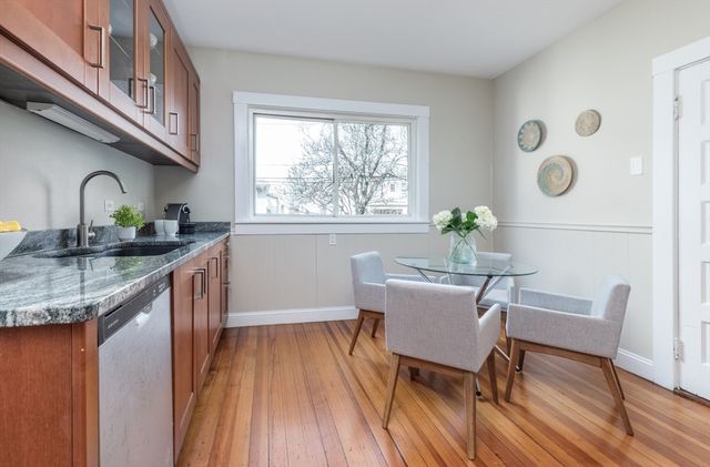 83 Conwell Ave 1, Somerville, MA 02144