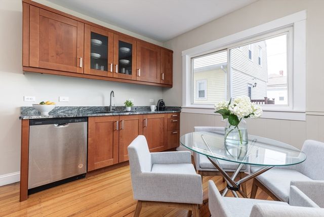 83 Conwell Ave 1, Somerville, MA 02144