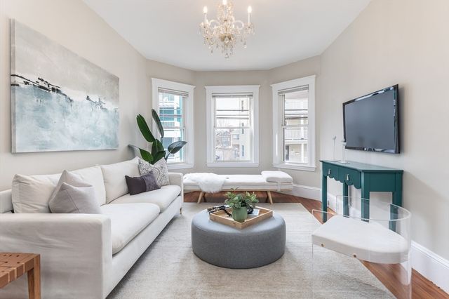 83 Conwell Ave 1, Somerville, MA 02144