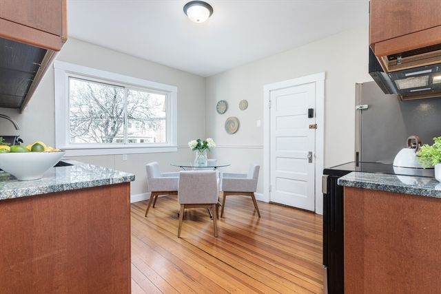 83 Conwell Ave 1, Somerville, MA 02144