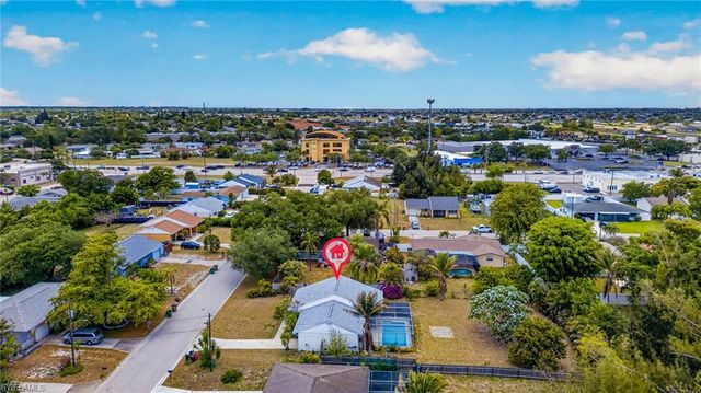 1705 NE 7th ST, Cape Coral, FL 33909