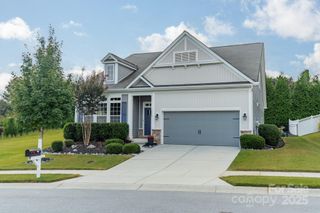 3419 Streamside Drive 463, Davidson, NC 28036