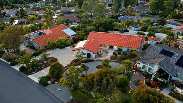 13324 Avenida La Valencia, Poway, CA 92064