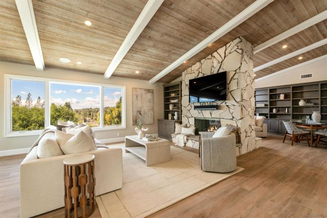 13324 Avenida La Valencia, Poway, CA 92064