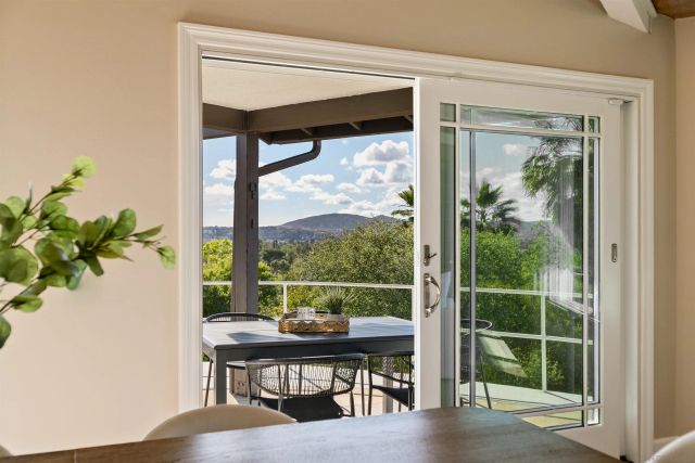 13324 Avenida La Valencia, Poway, CA 92064