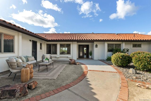 13324 Avenida La Valencia, Poway, CA 92064
