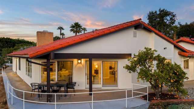 13324 Avenida La Valencia, Poway, CA 92064