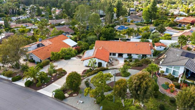 13324 Avenida La Valencia, Poway, CA 92064