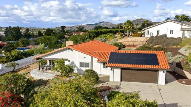 13324 Avenida La Valencia, Poway, CA 92064