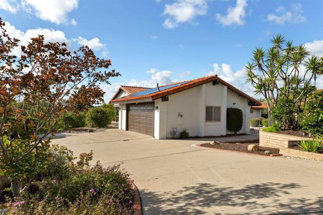 13324 Avenida La Valencia, Poway, CA 92064