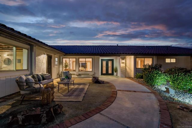 13324 Avenida La Valencia, Poway, CA 92064
