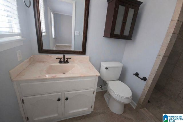 1736 REED ROAD NE, Center Point, AL 35215