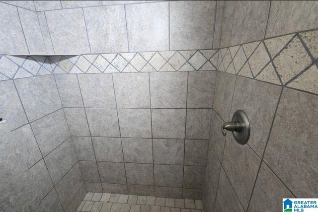 1736 REED ROAD NE, Center Point, AL 35215