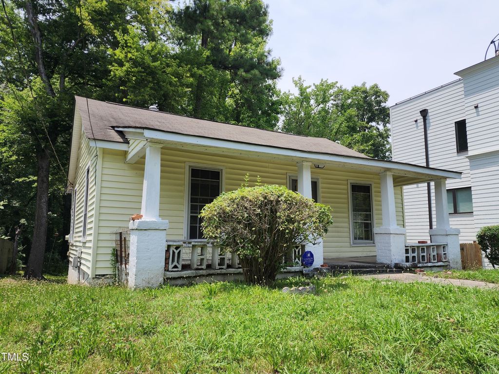 1106 Fargo Street, Durham, NC 27707