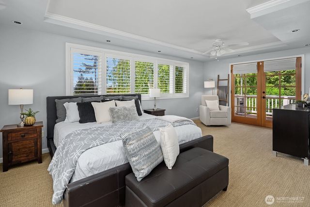 216 SW 192nd Street, Normandy Park, WA 98166