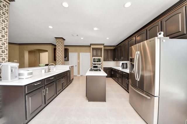 5410 Deerbourne Chase Drive, Sugar Land, TX 77479