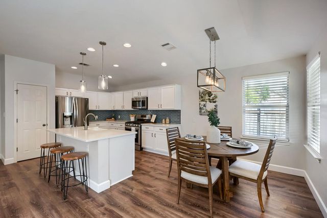 117 Walnut Creek DR, Cedar Park, TX 78613