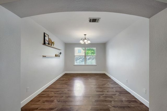117 Walnut Creek DR, Cedar Park, TX 78613