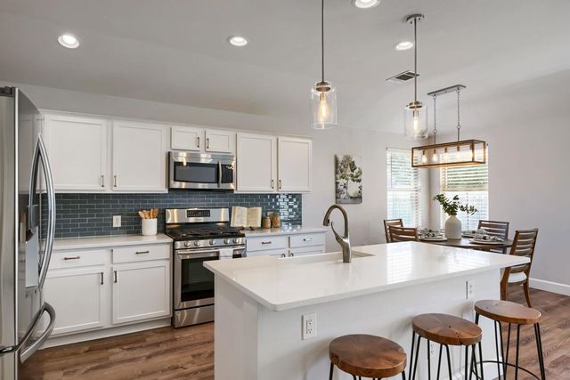 117 Walnut Creek DR, Cedar Park, TX 78613