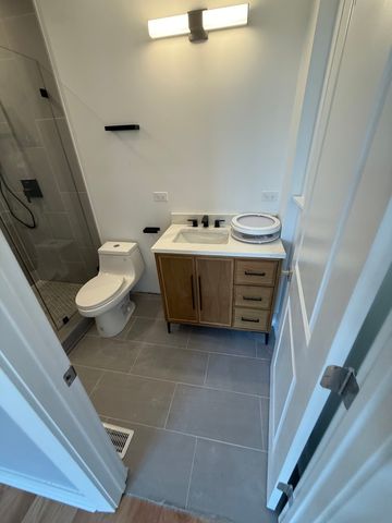 2157 N Western Avenue 2, Chicago, IL 60647