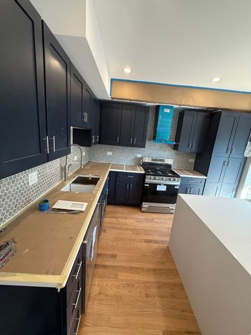 2157 N Western Avenue 2, Chicago, IL 60647