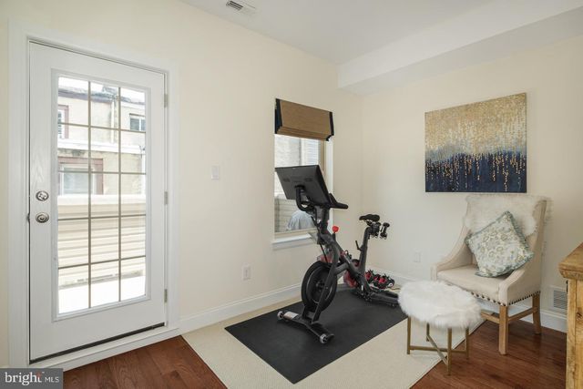 1937 W GEORGE ST, Philadelphia, PA 19130
