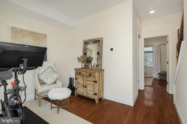 1937 W GEORGE ST, Philadelphia, PA 19130