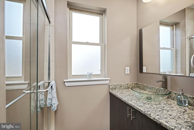 1937 W GEORGE ST, Philadelphia, PA 19130