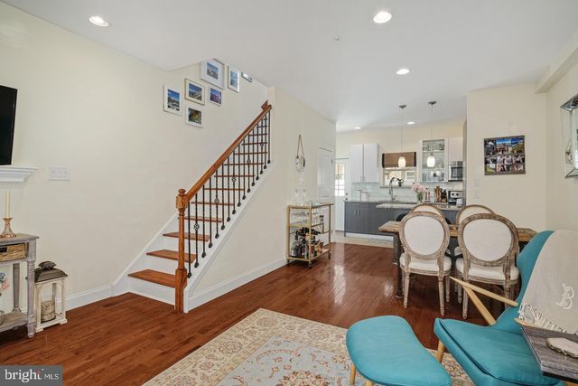 1937 W GEORGE ST, Philadelphia, PA 19130