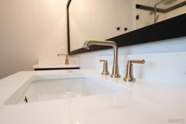 9719 Iroquois Drive, Mascoutah, IL 62258