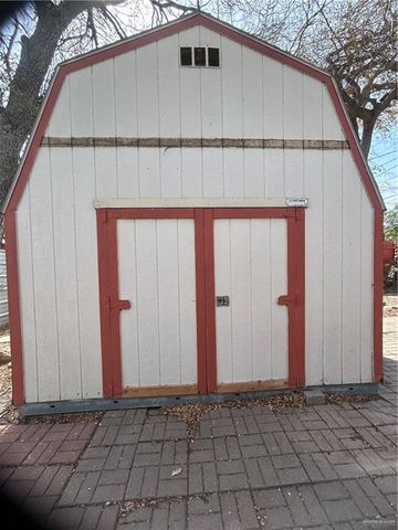 1707 Miller Avenue, Mission, TX 78572