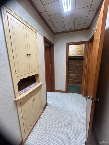 1707 Miller Avenue, Mission, TX 78572