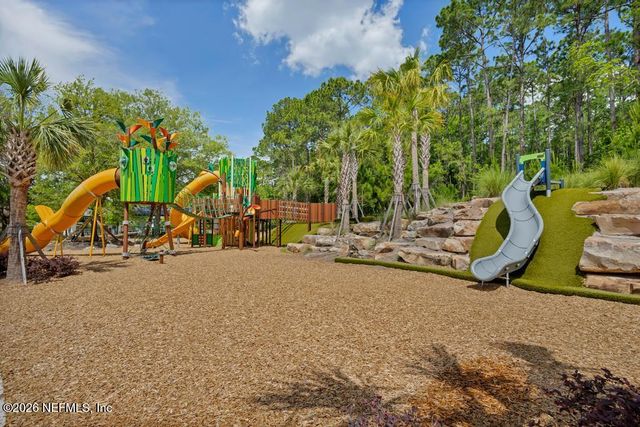 833 LOTUS Lane N, St. Johns, FL 32259