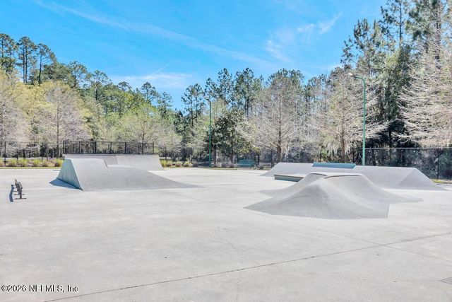 833 LOTUS Lane N, St. Johns, FL 32259