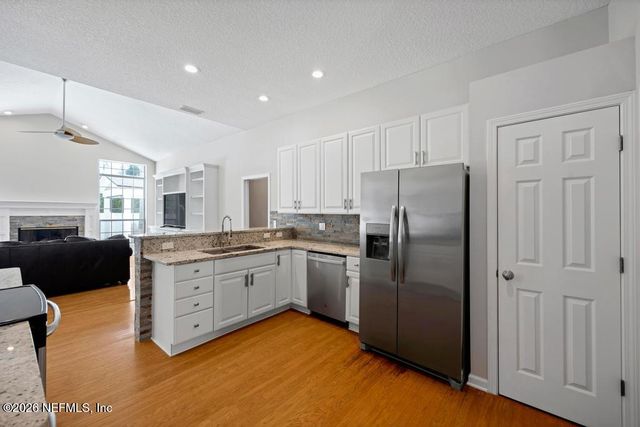 833 LOTUS Lane N, St. Johns, FL 32259