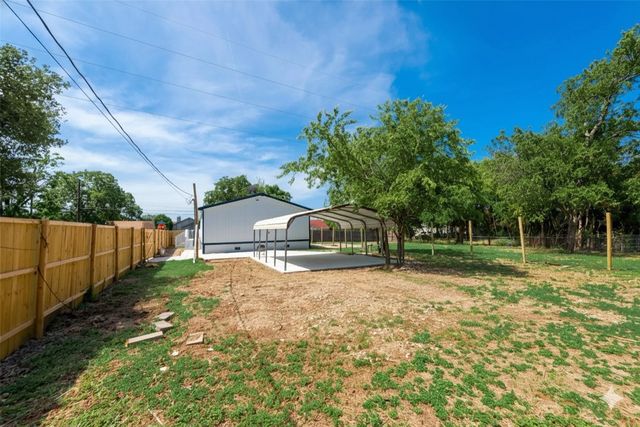 4725 Ramey Avenue, Fort Worth, TX 76105