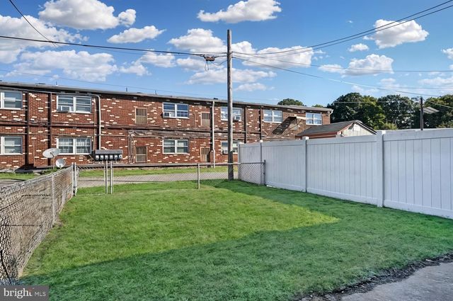 869 W BROWNING RD, Bellmawr, NJ 08031