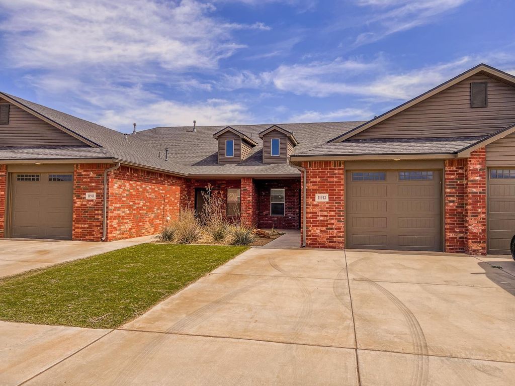 11909 Evanston Avenue, Lubbock, TX 79424