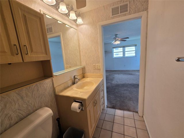5980 TERRACE PARK DRIVE N 201, St Petersburg, FL 33709