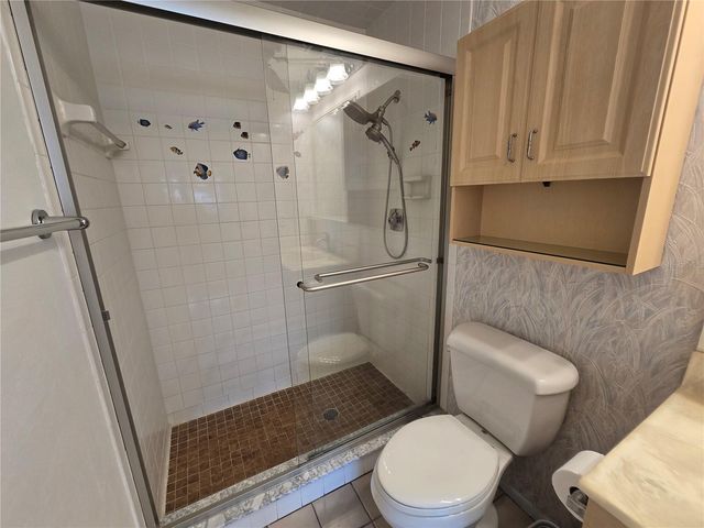 5980 TERRACE PARK DRIVE N 201, St Petersburg, FL 33709