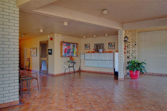 5980 TERRACE PARK DRIVE N 201, St Petersburg, FL 33709