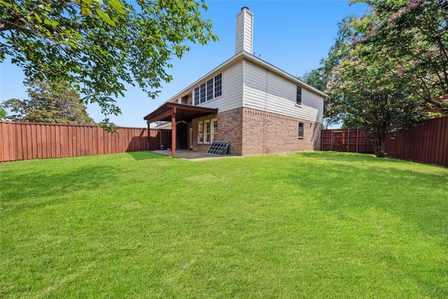 6305 Hilltop Drive, The Colony, TX 75056