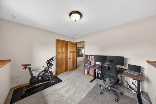 1961 Fieldstone Road SW, Rochester, MN 55902