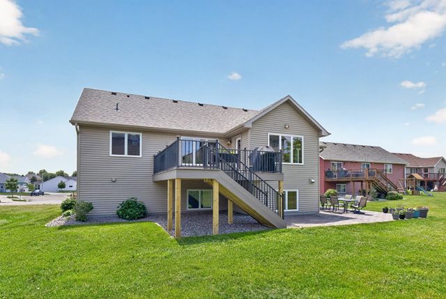 1961 Fieldstone Road SW, Rochester, MN 55902