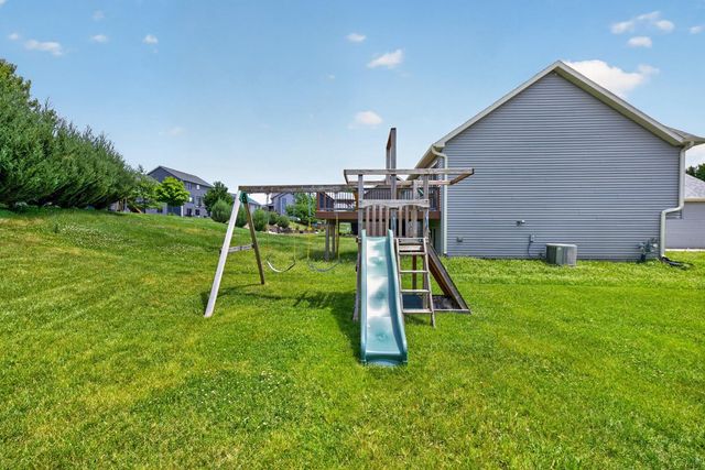 1961 Fieldstone Road SW, Rochester, MN 55902