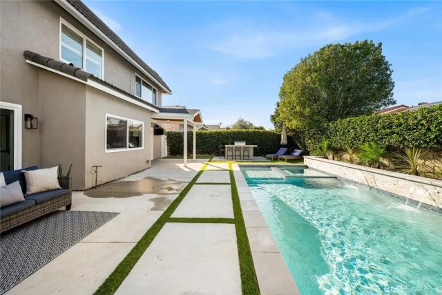 4297 Candleberry, Seal Beach, CA 90740