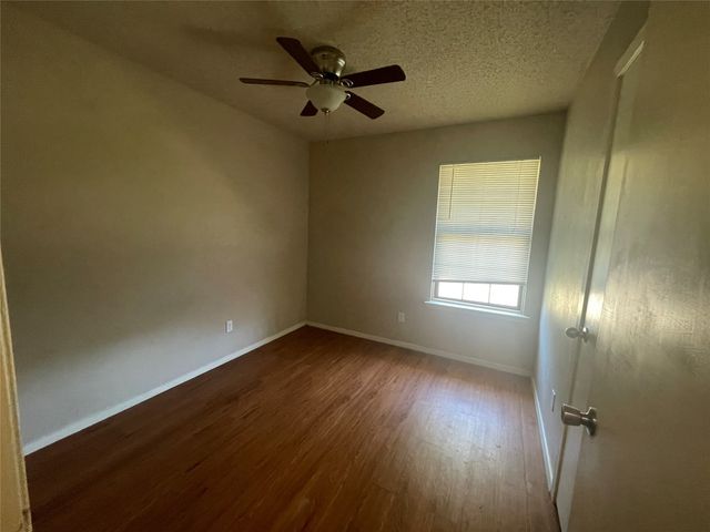 10515 Eastcrest Lane, Dallas, TX 75217