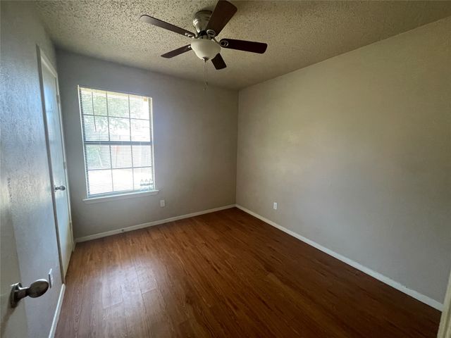 10515 Eastcrest Lane, Dallas, TX 75217